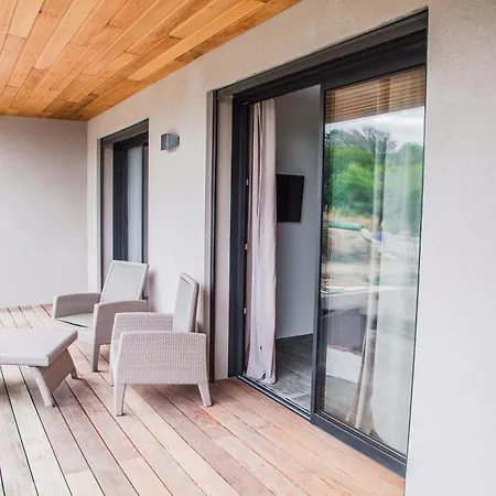 Gialla 포르토베쉬오